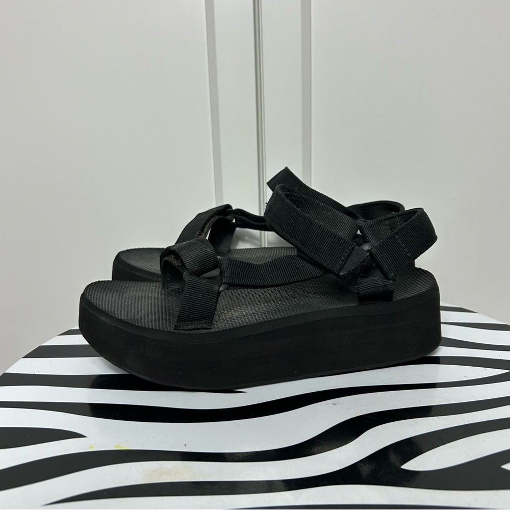 Teva Midform Platform Universal Black Sandals - image 3
